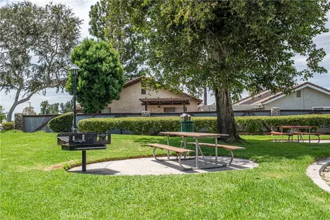 Exterior - 2861 Kings River Ln, Ontario, CA 91761 photo 8 of 11