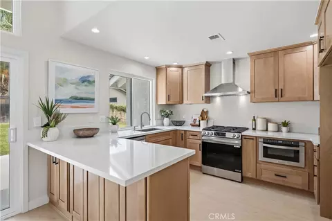 Kitchen - 2861 Kings River Ln, Ontario, CA 91761 photo 1 of 5