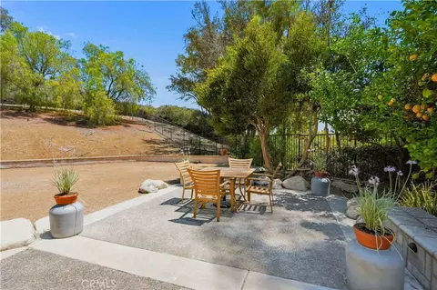 Exterior - 29 Willowbrook, Phillips Ranch, CA 91766 photo 10 of 18