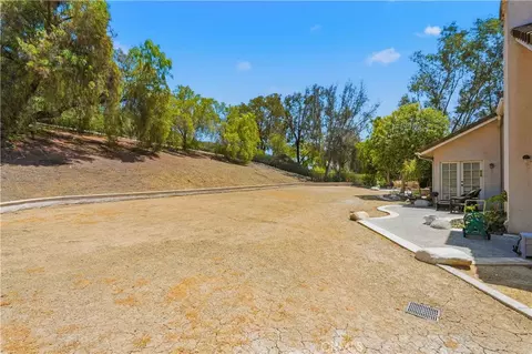 Exterior - 29 Willowbrook, Phillips Ranch, CA 91766 photo 18 of 18