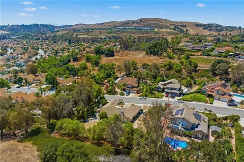 View/Area - 29 Willowbrook, Phillips Ranch, CA 91766 photo 7 of 8