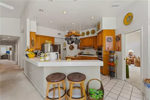 Kitchen - 29 Willowbrook, Phillips Ranch, CA 91766 photo 1 of 6