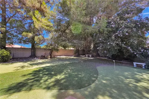 Exterior - 13331 Waco Dr, Apple Valley, CA 92308 photo 12 of 19