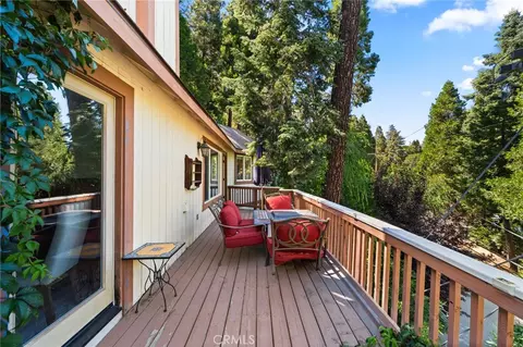 Exterior - 24599 Geneva Dr, Crestline, CA 92325 photo 12 of 15