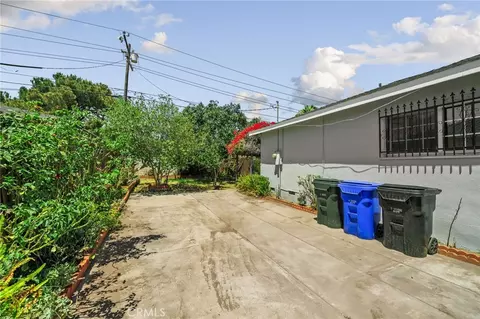Exterior - 184 E Grant, Rialto, CA 92376 photo 6 of 6