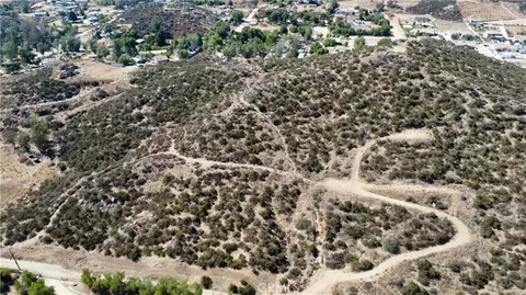 1 Wickerd Rd, Menifee, CA 92584 photo 30