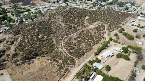 1 Wickerd Rd, Menifee, CA 92584 photo 28