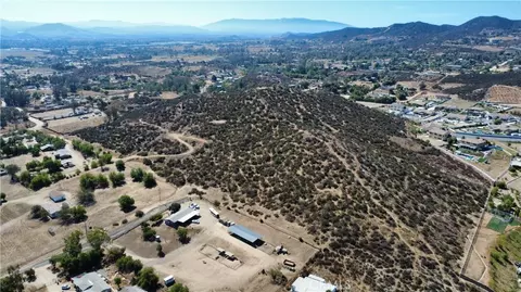 1 Wickerd Rd, Menifee, CA 92584 photo 18