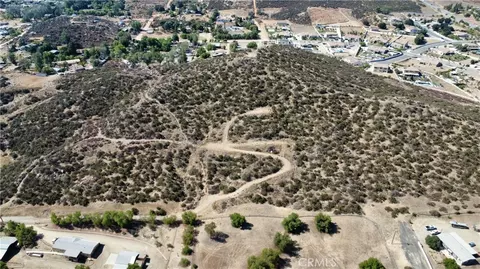 1 Wickerd Rd, Menifee, CA 92584 photo 31