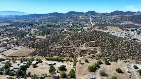 1 Wickerd Rd, Menifee, CA 92584 photo 19
