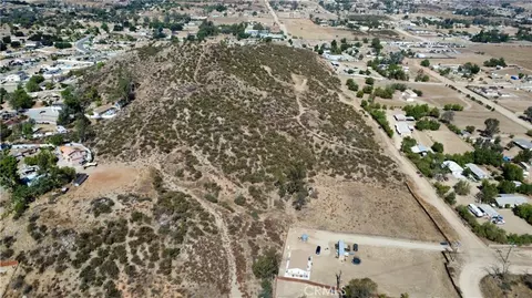 1 Wickerd Rd, Menifee, CA 92584 photo 23