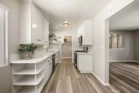 Entry Way - 1317 5th, Upland, CA 91786 photo 3 of 4