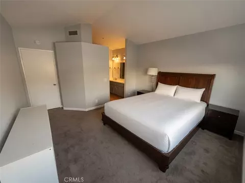Bedroom - 14932 Dandelion Ct, Fontana, CA 92336 photo 5 of 6