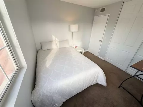 Bedroom - 14932 Dandelion Ct, Fontana, CA 92336 photo 6 of 6
