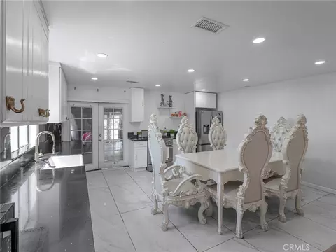 Dining - 6958 37th St, Riverside, CA 92509 photo 3 of 3