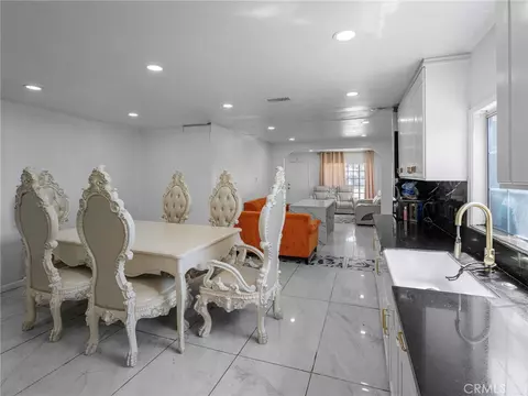 Dining - 6958 37th St, Riverside, CA 92509 photo 1 of 3