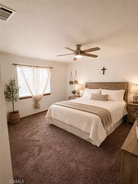 Bedroom - 14168 Tu Su, Apple Valley, CA 92307 photo 1 of 4