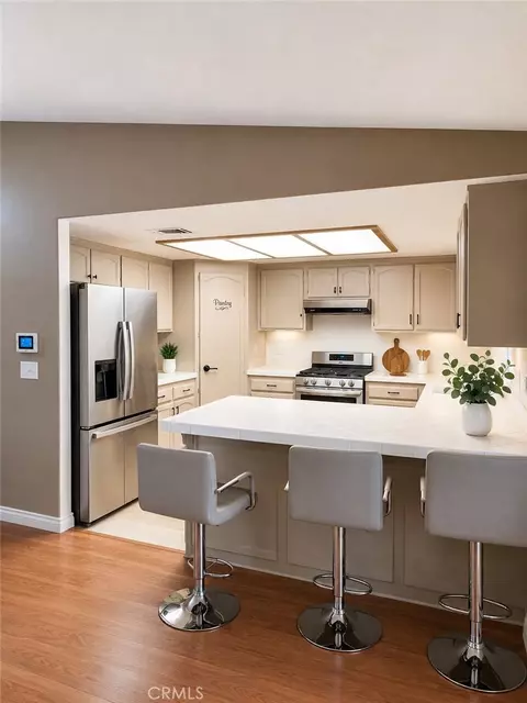 Kitchen - 14168 Tu Su, Apple Valley, CA 92307 photo 1 of 2