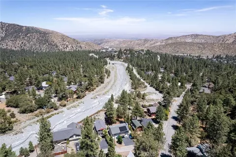 View/Area - 2054 Slippery Elm, Wrightwood, CA 92397 photo 5 of 5