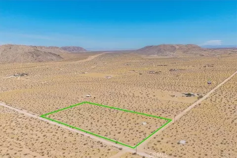 0 Bodick Rd, Landers, CA 92285 photo 3