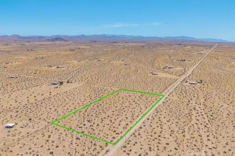 0 Bodick Rd, Landers, CA 92285 photo 10