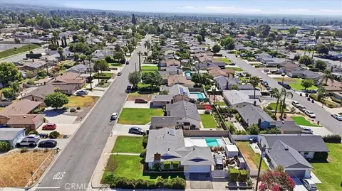 View/Area - 8511 Avalon Ct, Rancho Cucamonga, CA 91701 photo 3 of 6