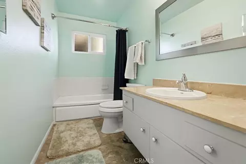 Bath - 8511 Avalon Ct, Rancho Cucamonga, CA 91701 photo 3 of 4