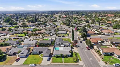 View/Area - 8511 Avalon Ct, Rancho Cucamonga, CA 91701 photo 2 of 6
