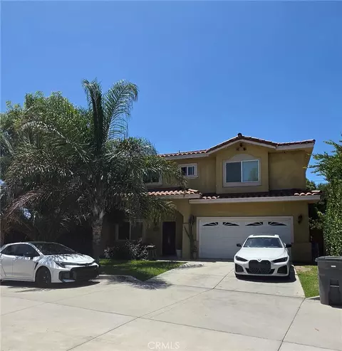 11739 Thorson Ave, Lynwood, CA 90262