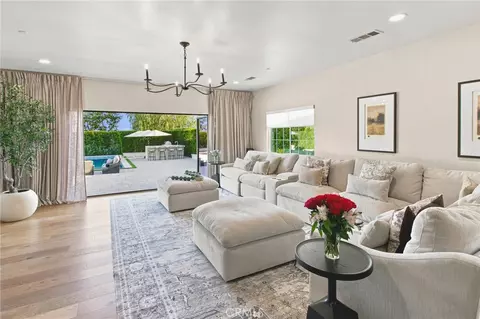 Living - 186 W 20th, Upland, CA 91784 photo 1 of 2