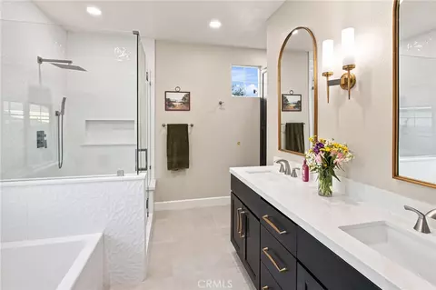 Bath - 186 W 20th, Upland, CA 91784 photo 4 of 8