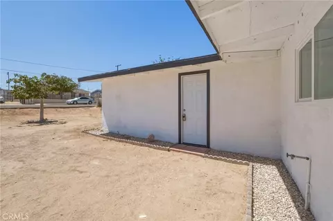 Exterior - 1423 Mesa, Barstow, CA 92311 photo 2 of 3