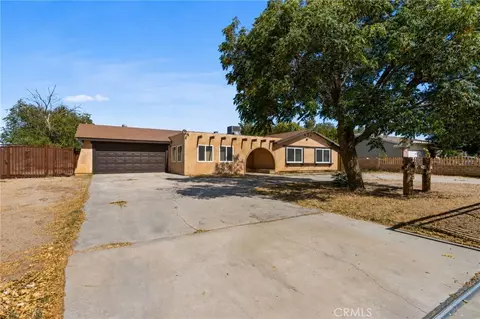 Exterior - 40912 169th E, Lancaster, CA 93535 photo 4 of 11