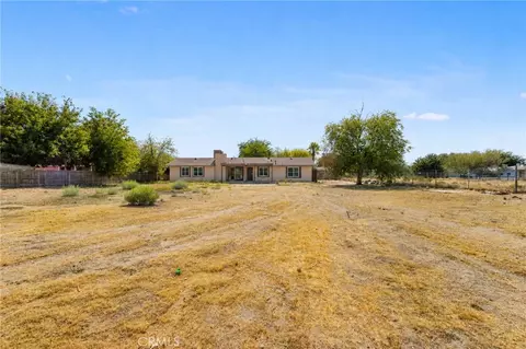 Exterior - 40912 169th E, Lancaster, CA 93535 photo 9 of 11