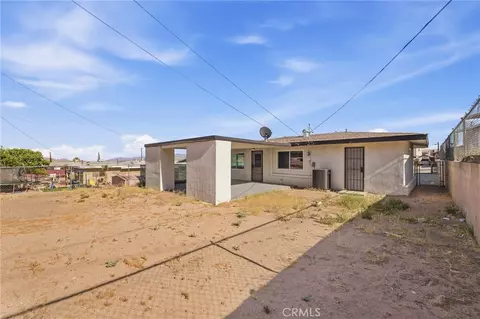 Exterior - 937 Elizabeth St, Barstow, CA 92311 photo 3 of 3