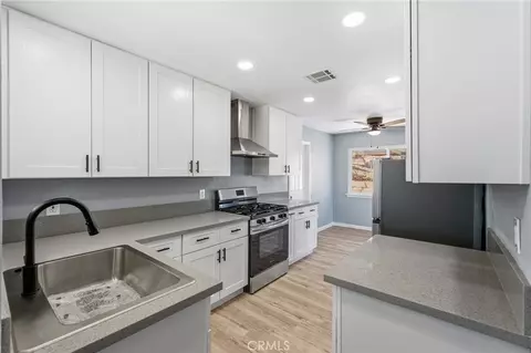 Kitchen - 937 Elizabeth St, Barstow, CA 92311 photo 1 of 1