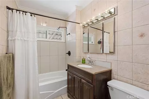 Bath - 943 E Olive, Pomona, CA 91766 photo 1 of 1