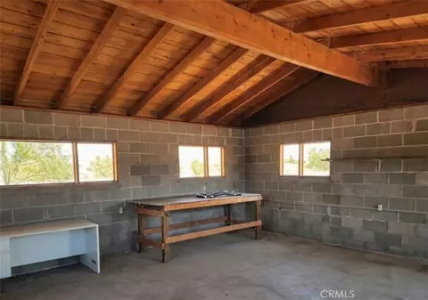 21338 Wren, Apple Valley, CA 92308 photo 7