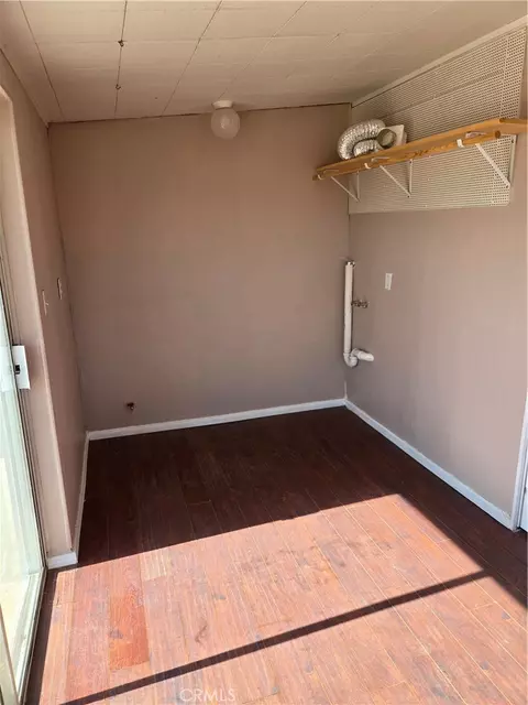 21338 Wren, Apple Valley, CA 92308 photo 4