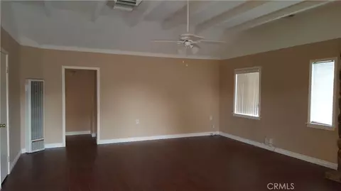 21338 Wren, Apple Valley, CA 92308 photo 3