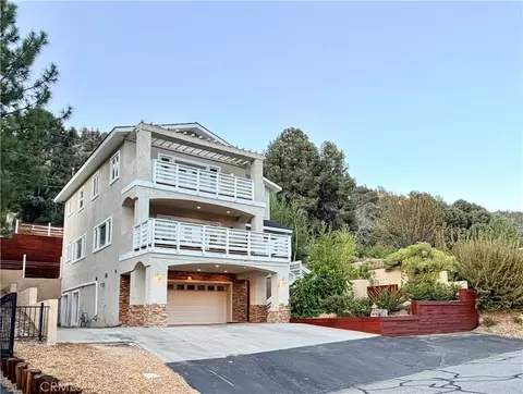 Exterior - 1102 Rivera Dr, Wrightwood, CA 92397 photo 16 of 18