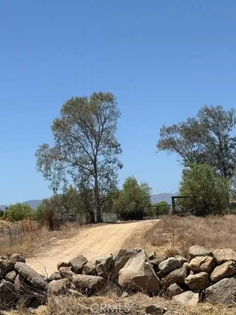 0 0, Lake Elsinore, CA 92532