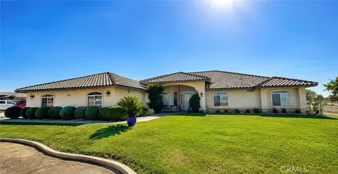7682 Coleridge Rd, Oak Hills, CA 92344