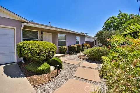 Exterior - 323 El Sur St, Monrovia, CA 91016 photo 2 of 7