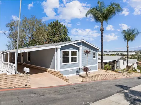 1333 Olive Ave #61, Vista, CA 92083