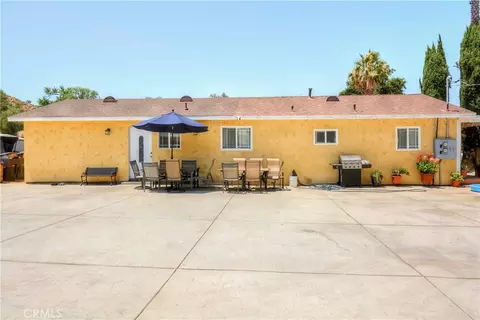 Exterior - 4320 Ambs Dr, Riverside, CA 92505 photo 2 of 16