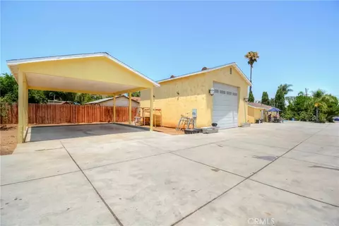 Exterior - 4320 Ambs Dr, Riverside, CA 92505 photo 14 of 16