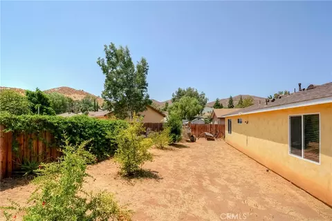 Exterior - 4320 Ambs Dr, Riverside, CA 92505 photo 5 of 16