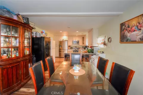 Dining - 4320 Ambs Dr, Riverside, CA 92505 photo 2 of 6