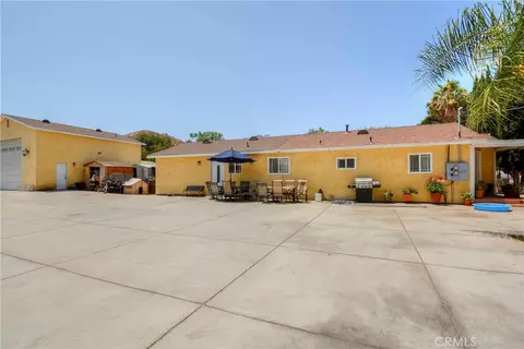 Exterior - 4320 Ambs Dr, Riverside, CA 92505 photo 3 of 16